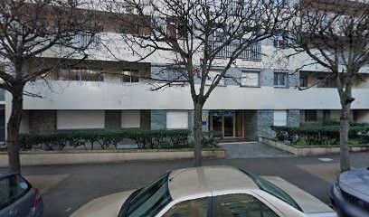 Leiser Daniel, Dentiste à Poissy