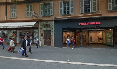 Jaussaud Emilie, Dentiste à Nice