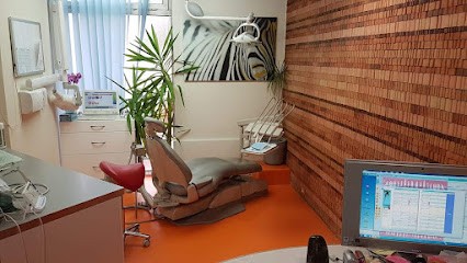 Dr LEOTURE Sébastien (Parodontologie, implants dentaires), Dentiste à Mérignac