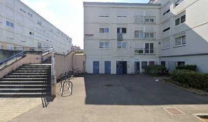 El Maazi Samira, Dentiste à Vandoeuvre-lès-Nancy