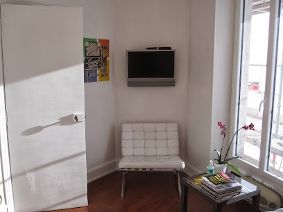 Docteur Patrick Benharrous, Dentiste à Neuilly-sur-Seine